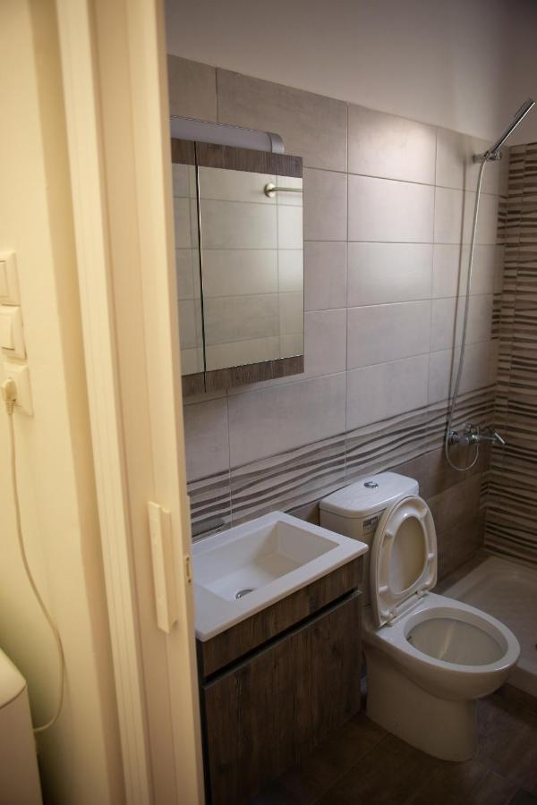 Quality Apartment In Aegaleo Athen Exterior foto